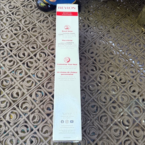 Revlon Wave Master Hair Styler - Black and Red - Picture 4 of 6